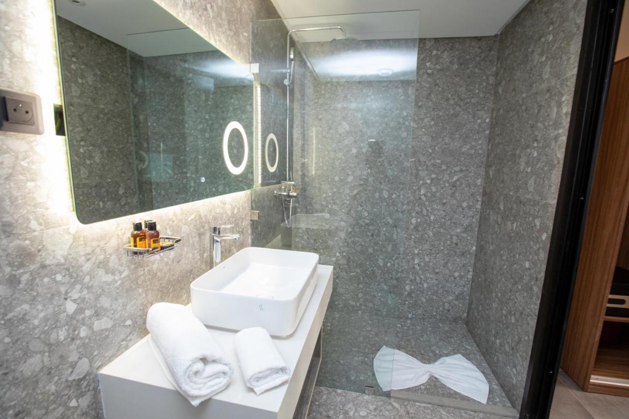 Address Hotel Касабланка Экстерьер фото
